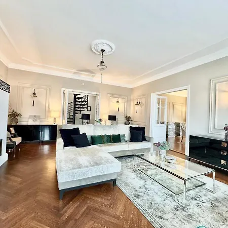 Villa Luxury - Solymár