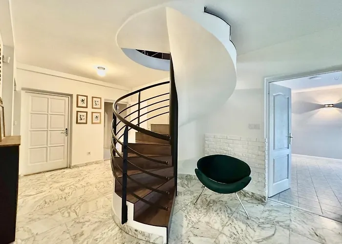 Luxury - Villa *